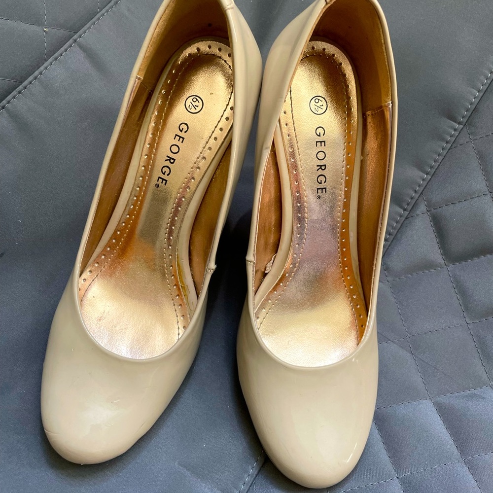 Nude heels